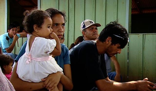 <strong>MOVIE｜モンサントの不自然な食べもの</strong>　42カ国で公開されGM(遺伝子組み換え)政策に大きな影響を与えた、「食」ひいては「いのち」をめぐる世界の構造を暴く、いま見るべきドキュメンタリー。この機会に、食卓から世界のことを考えてみてはいかがだろう