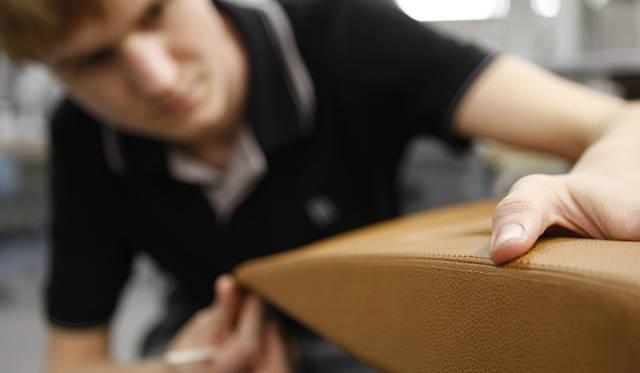 <strong>ROLLS-ROYCE｜ロールス・ロイス</strong>