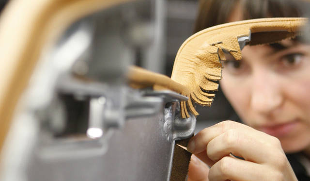 <strong>ROLLS-ROYCE｜ロールス・ロイス</strong>