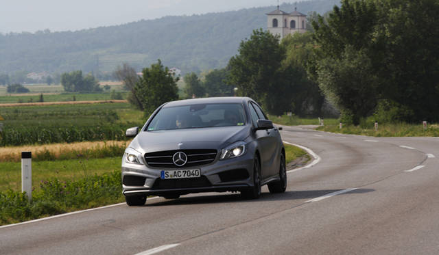 <strong>Mercedes-Benz A-class｜メルセデス・ベンツ Aクラス</strong>
