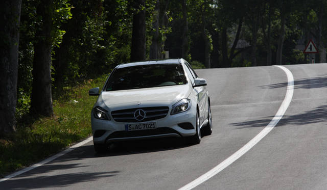 <strong>Mercedes-Benz A-class｜メルセデス・ベンツ Aクラス</strong>