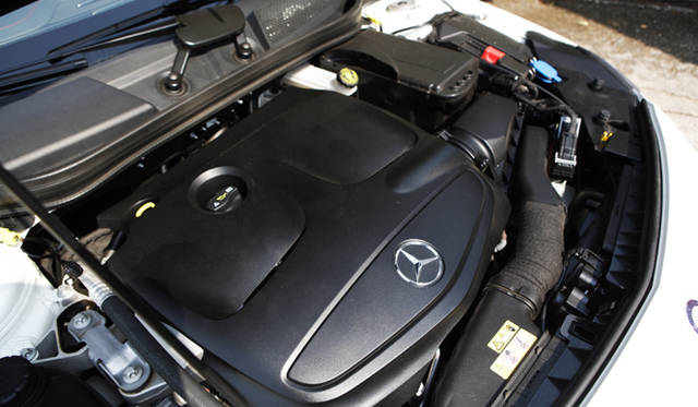 <strong>Mercedes-Benz A-class｜メルセデス・ベンツ Aクラス</strong>