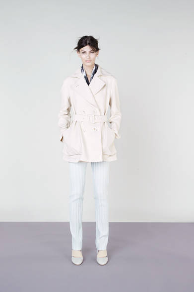 　2013年春夏プレコレクション　© 2012 ISSEY MIYAKE INC.