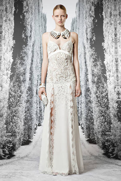 　2013年春夏プレコレクション