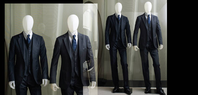 <strong>GIORGIO ARMANI｜ジョルジオ アルマーニ</strong><br />「メイド トゥ メジャー」の基本となるのがこの2型。アルマーニらしいモデルと、それよりも構築的なモデルのふたつがベースだ。ラペル、ボタン、ポケットなどを組み合わせて、自分だけのアルマーニスーツをオーダーできる