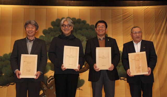 <strong>森の神に会う旅～岐阜県の“ウェルネス・ツーリズム”</strong>　今年3月、坂本龍一さんもここ明治座を訪れた