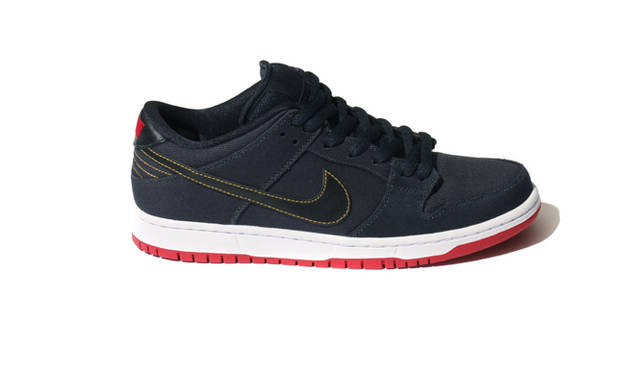  NIKE DUNK LOW PRO SB BLACK/BLACK 1万2600円