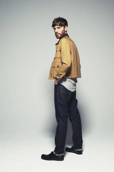 <strong>The Letters｜レターズ</strong>　2012-13年秋冬コレクション　60/40 Blouson 5万7750円、Jacquard Henry Neck Rib L/S T-shirt 1万7850円、Jacquard Rib Tank 1万2600円、5 Pocket Denim Pant 2万5200円