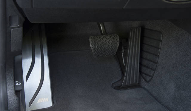 <strong>BMW M135i｜ビー・エム・ダブリュー M135i</strong>