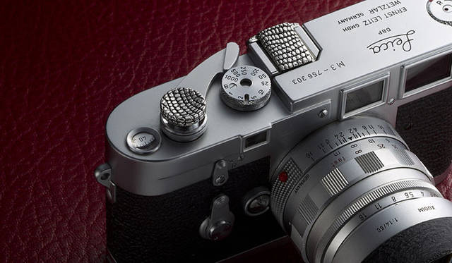 <strong>JAY TSUJIMURA｜ジェイ・ツジムラ</strong>　Premium Collection 「Premium Lizard」 ホットシューカバーとソフトレリーズ