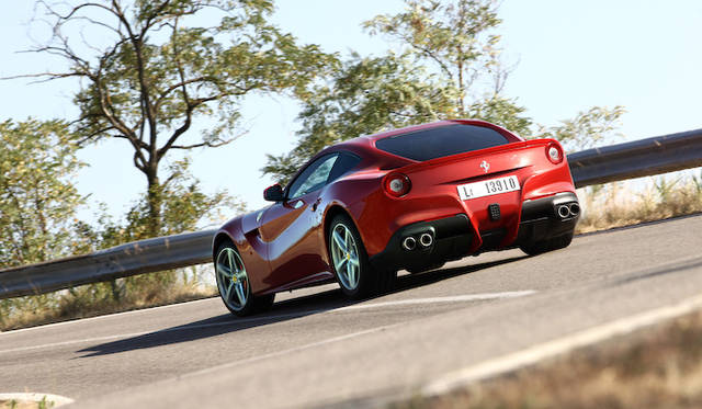 <strong>Ferrari F12 Berinetta｜フェラーリF12ベルリネッタ</strong>