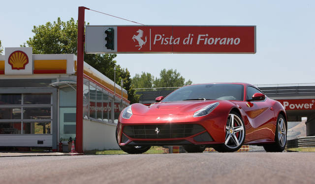 <strong>Ferrari F12 Berinetta｜フェラーリF12ベルリネッタ</strong>