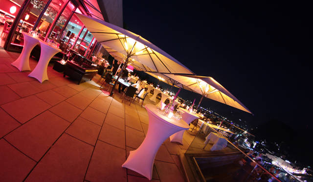 <strong>Audi｜アウディ</strong>　アフターパーティの会場は眺めのいいテラス