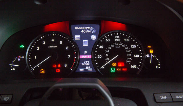 <strong>LEXUS LS600h｜レクサス LS600h</strong>