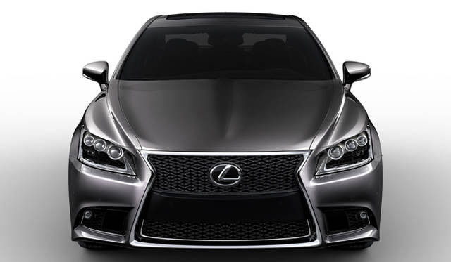 <strong>LEXUS LS460 F Sport｜レクサス LS460 Fスポーツ</strong>