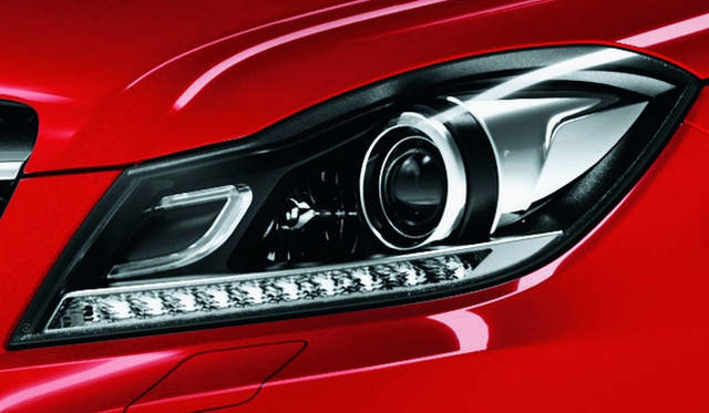 <strong>Mercedes-Benz C-Class Avantgarde｜メルセデス・ベンツCクラス アバンギャルド</strong>