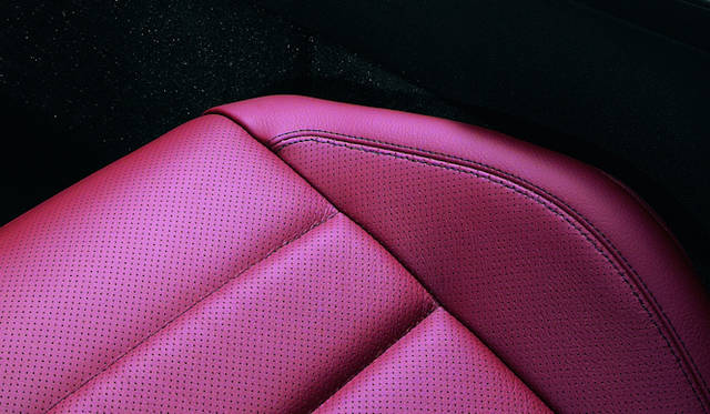 <strong>Mercedes-Benz C-Class Avantgarde｜メルセデス・ベンツCクラス アバンギャルド</strong>