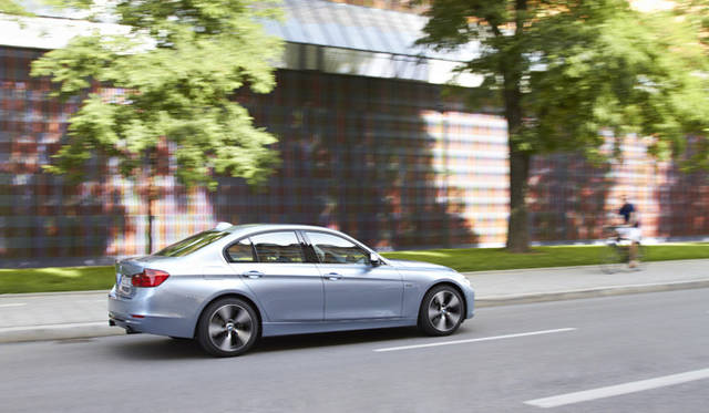 <strong>BMW ActiveHybrid 3｜ビー・エム・ダブリュー アクティブ ハイブリッド 3</strong>