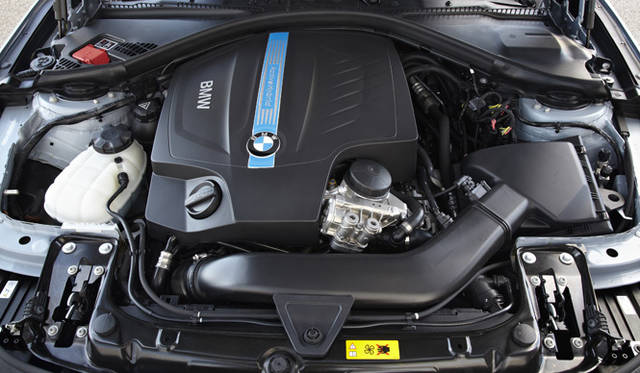 <strong>BMW ActiveHybrid 3｜ビー・エム・ダブリュー アクティブ ハイブリッド 3</strong></br>3.0リッター直列6気筒ツインパワーターボエンジンに電気モーターを組み合わせたフルハイブリッドシステムを搭載するアクティブハイブリッド3。