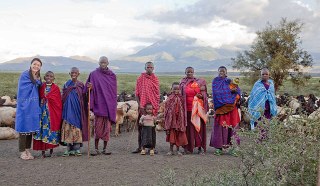 <strong>国連WFPの学校給食プログラム</strong>　撮影地はアフリカ・タンザニア。マサイ族の子どもたちが通う小学校で撮影された　©WFP/Jen Kunz