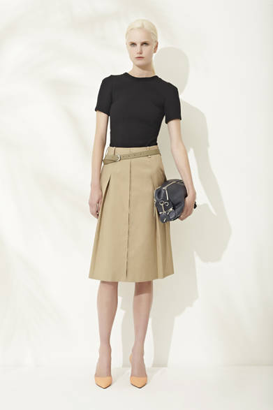 　2013年春夏プレコレクション