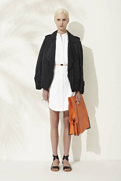 　2013年春夏プレコレクション