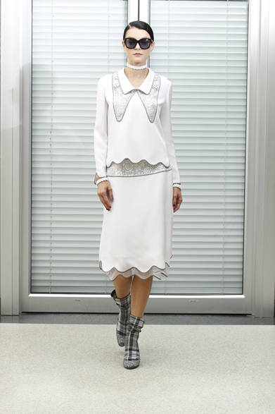 　2013年春夏プレコレクション　© Dan and Corina Lecca