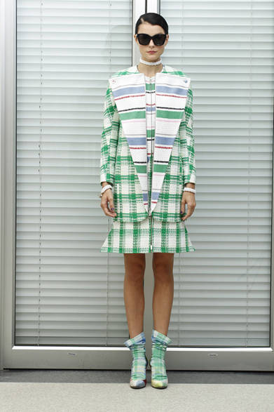 　2013年春夏プレコレクション　© Dan and Corina Lecca