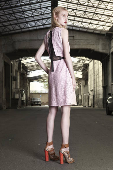 　2013年春夏プレコレクション