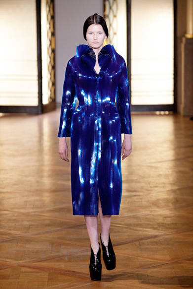 <strong>Iris van Herpen｜イリス・ヴァン・アーペン</strong>　2012年秋冬オートクチュール・コレクション