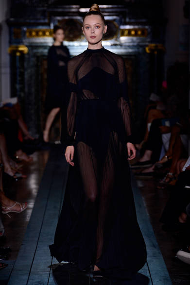 <strong>VALENTINO｜ヴァレンティノ</strong>　2012年秋冬オートクチュール・コレクション