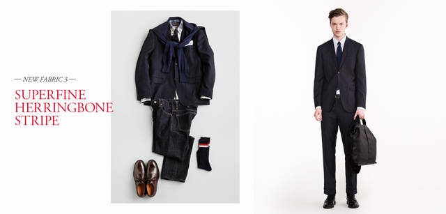 　2012-13秋冬コレクション　左／ジャケット8万4000円、シャツ2万7300円、デニム2万4150円、肩にかけたニット3万9900円、タイ1万3650円、チーフ2100円、ソックス2625円、シューズ4万5150円（すべてマーガレット・ハウエル）、モデル／ジャケット8万4000円、シャツ3万450円、タイ1万3650円（すべてマーガレット・ハウエル）