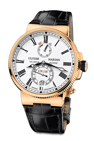 ユリス・ナルダンが長年を費やし開発した新ムーブメント「キャリバーUN-118」を搭載した新作「マリーン クロノメーター・マニファクチュール」がついに登場。昨年のバーゼルでの発表から一年、世界中の好事家たちが待望した話題の時計だ。そのハイライトを飾るのは、世界的に有名なDonzé Cadrans社によるハンドクラフトの美しいエナメル製文字盤。18KRGケースが、このタイムピースの魅力をさらに高めている。<br /><br /><strong>マリーン クロノメーター・マニファクチュール</strong><br />367万5000円（限定350本）<br />自動巻き、直径45mm、18KRG、エナメル文字盤、200m防水<br /><br />DKSHジャパン株式会社<br />Tel. 03-5441-4515<br />http://www.ulysse-nardin.com