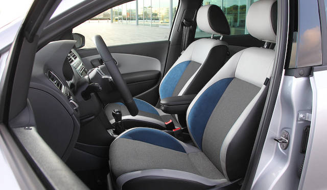 <strong>Volkswagen Polo BlueGT｜フォルクスワーゲン ポロ ブルーGT</strong>