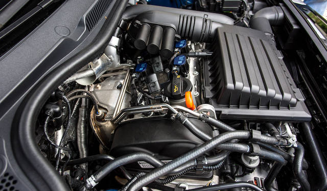 <strong>Volkswagen Polo BlueGT｜フォルクスワーゲン ポロ ブルーGT</strong>