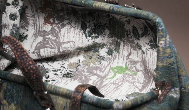 <strong>GUCCI｜グッチ</strong>　トートバッグ[W61×H38×D19 cm]、ダッフルバッグ[W50×H35×D24 cm]　ともに15万2250円