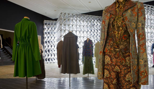 <strong>YOHJI YAMAMOTO｜ヨウジヤマモト</strong>　 Yohji Yamamoto at Design Museum Holon exhibition, Photographs by Sharon Derhy