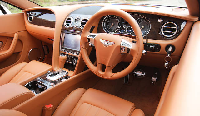 <strong>Bentley Continental GT V8｜ベントレー コンチネンタル GT V8</strong>