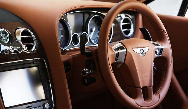 <strong>Bentley Continental GT V8｜ベントレー コンチネンタル GT V8</strong>