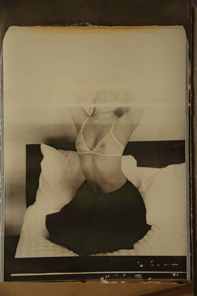 <strong>荒木経惟</strong>