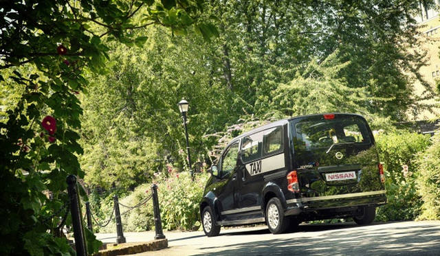 <strong>ＮＩＳＳＡＮ ＮＶ200 LONDON TAXI｜日産 NV200 ロンドンタクシー</strong>