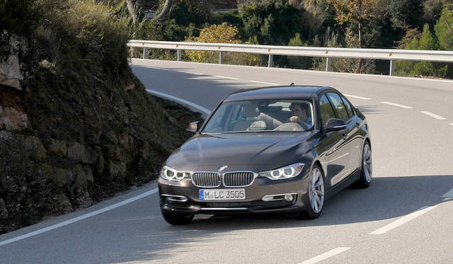 <strong>BMW 320d｜ビー・エム・ダブリュー 320d</strong>