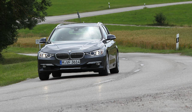 <strong>BMW 3 series touring｜ビー・エム・ダブリュー 3シリーズ ツーリング</strong>