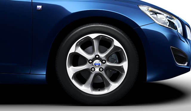 <strong>VOLVO V60 Ocean Race Edition｜ボルボ V60 オーシャンレース・エディション</strong>