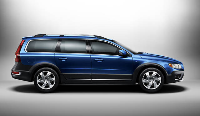 <strong>VOLVO XC70 Ocean Race Edition｜ボルボ XC70 オーシャンレース・エディション</strong>