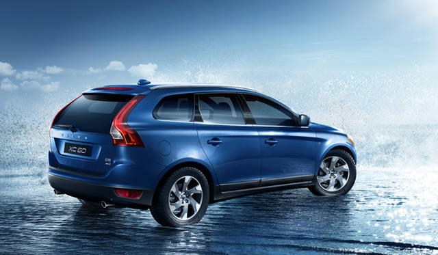 <strong>VOLVO XC60 Ocean Race Edition｜ボルボ XC60 オーシャンレース・エディション</strong>