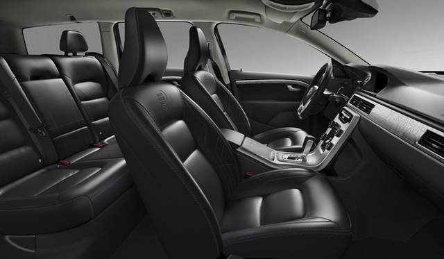 <strong>VOLVO V70 Ocean Race Edition｜ボルボV70 オーシャンレース・エディション</strong>