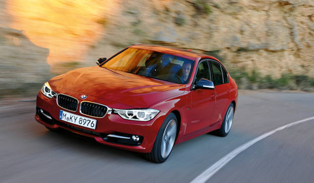 <strong>BMW 3 series ｜ビー・エム・ダブリュー 3シリーズ</strong>