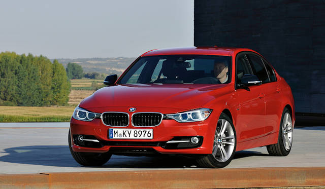 <strong>BMW 3 series ｜ビー・エム・ダブリュー 3シリーズ</strong>