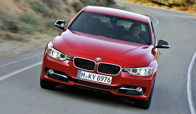 <strong>BMW 3 series ｜ビー・エム・ダブリュー 3シリーズ</strong>